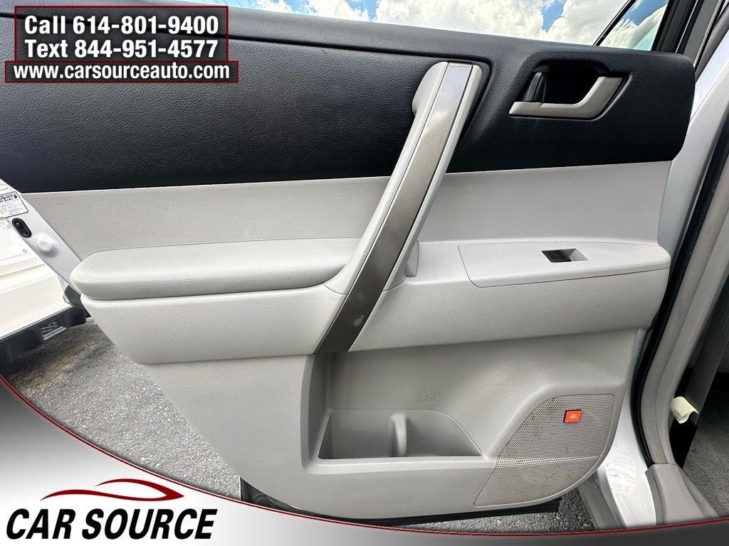 Toyota Highlander  2008
