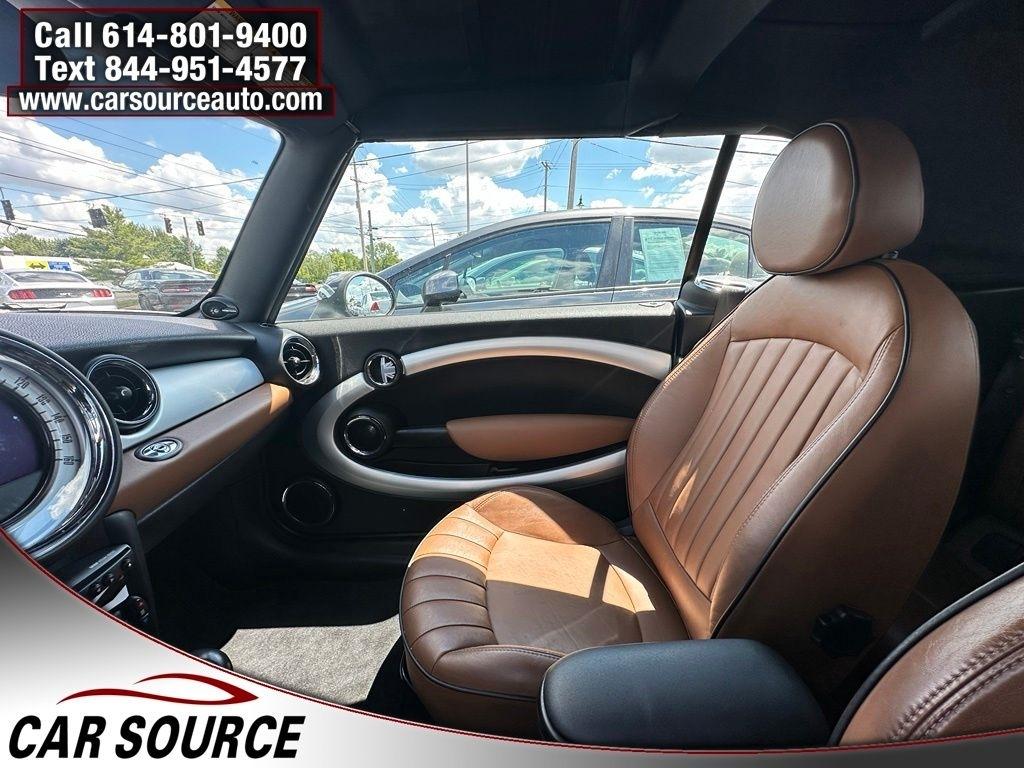 MINI Cooper Convertible  2013