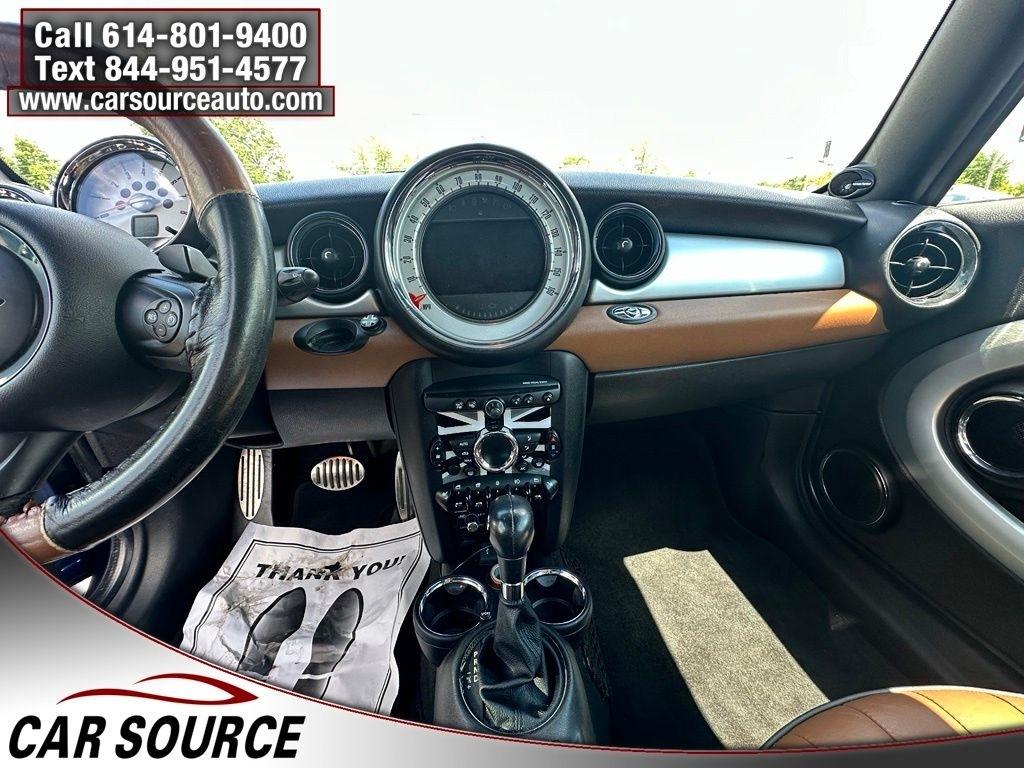 MINI Cooper Convertible  2013
