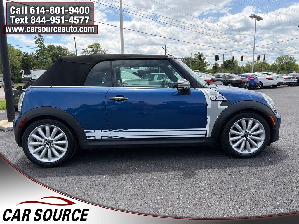 MINI Cooper Convertible  2013