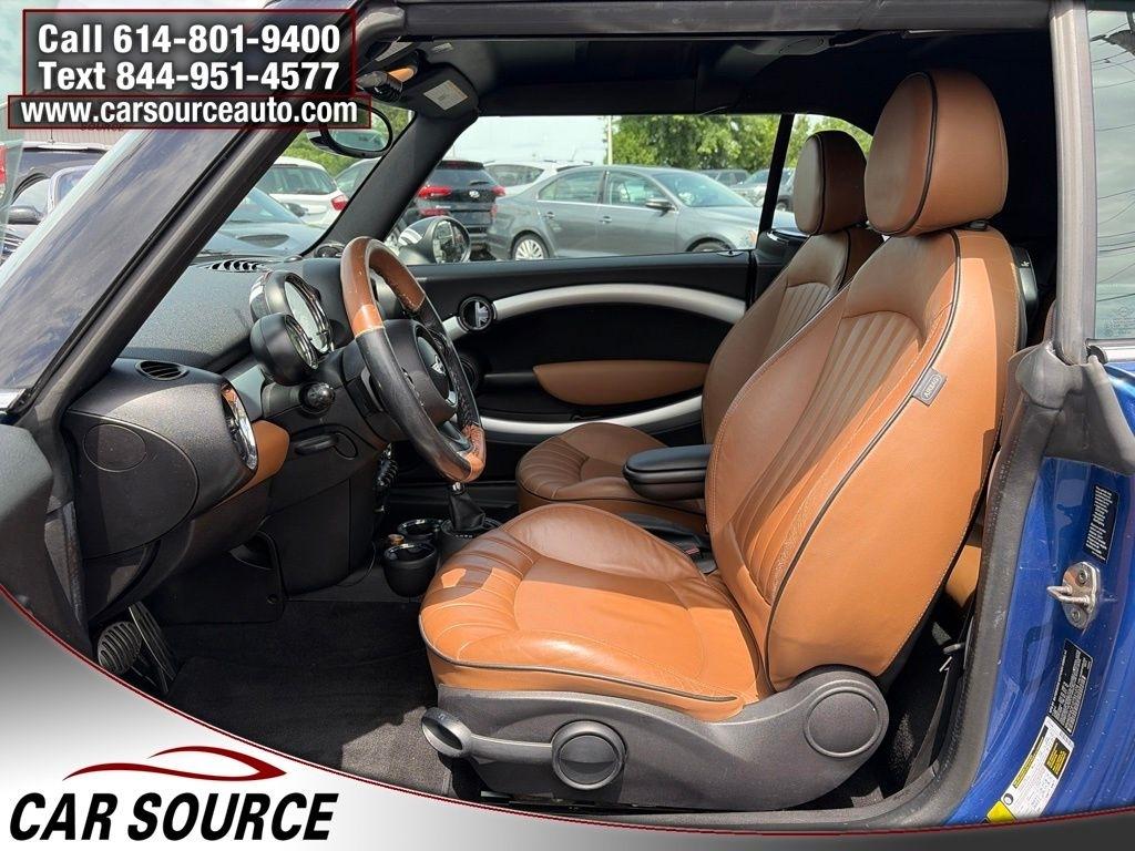 MINI Cooper Convertible  2013