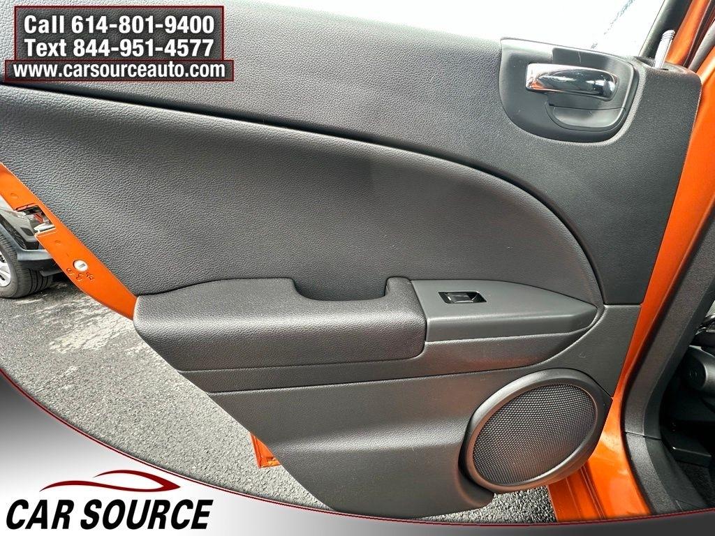 Dodge Caliber  2011