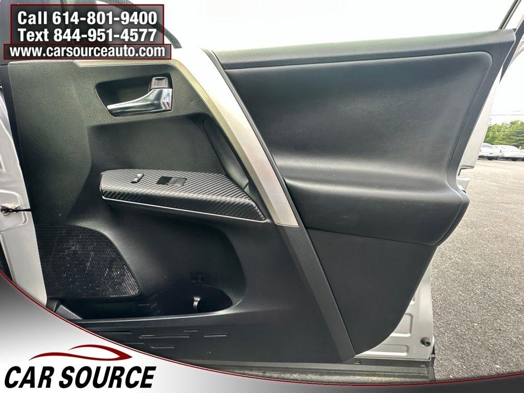 Toyota RAV4  2015