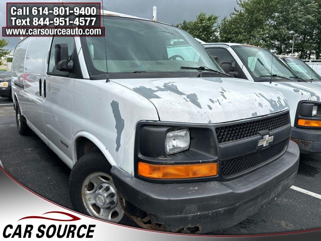 Chevrolet Express Cargo Van  2006