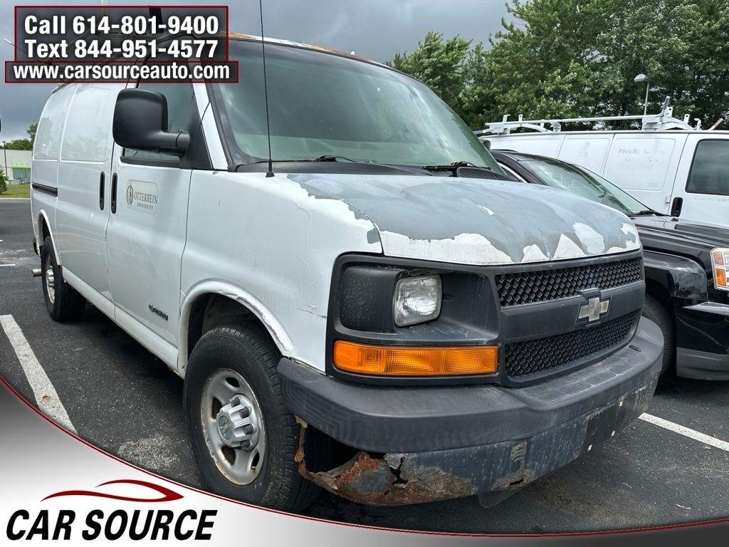 Chevrolet Express Cargo Van  2006