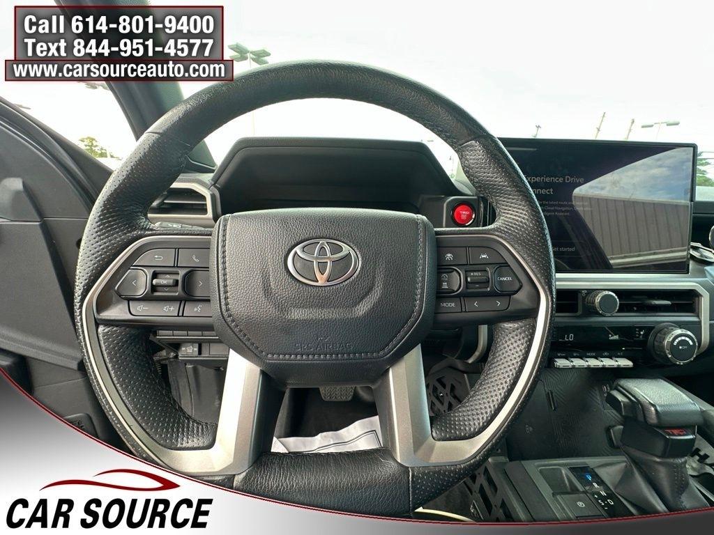 Toyota Tacoma 4WD  2024