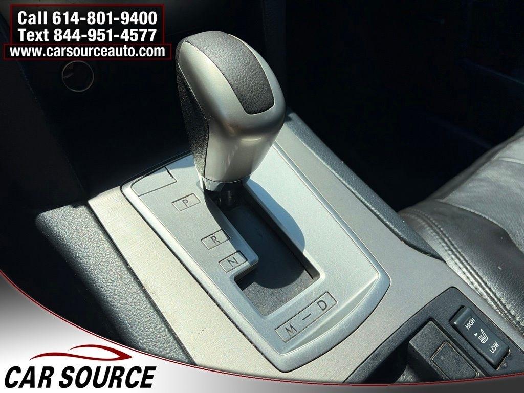 Subaru Legacy  2010