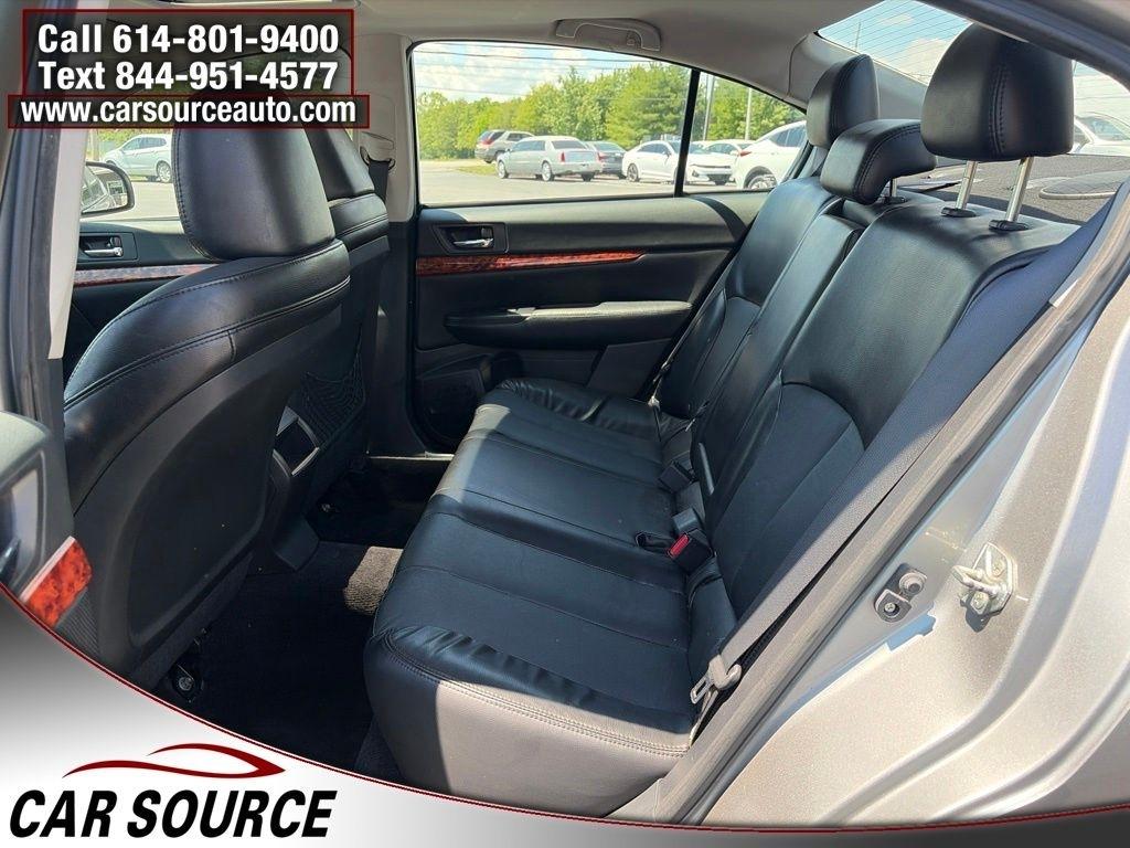 Subaru Legacy  2010