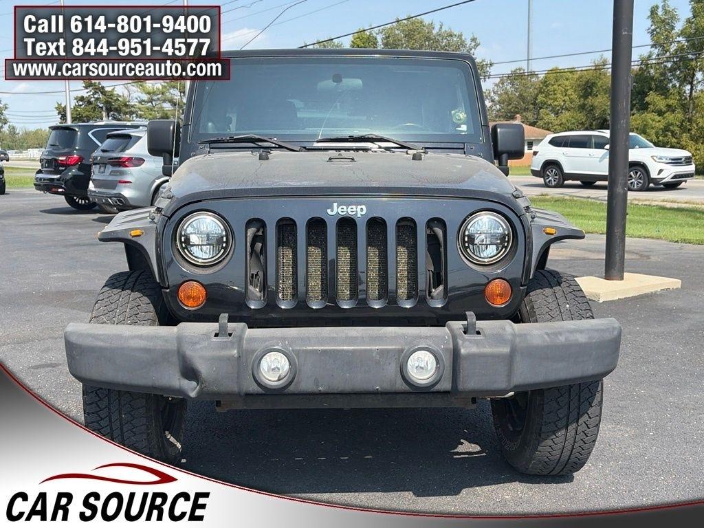 Jeep Wrangler Unlimited  2011