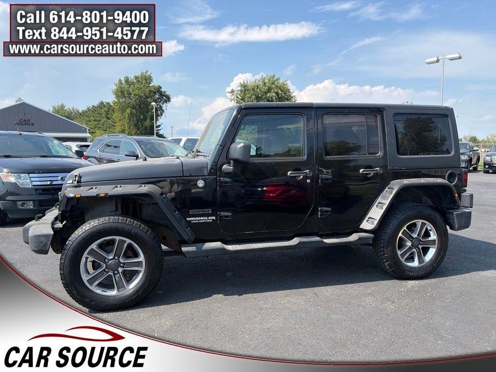 Jeep Wrangler Unlimited  2011