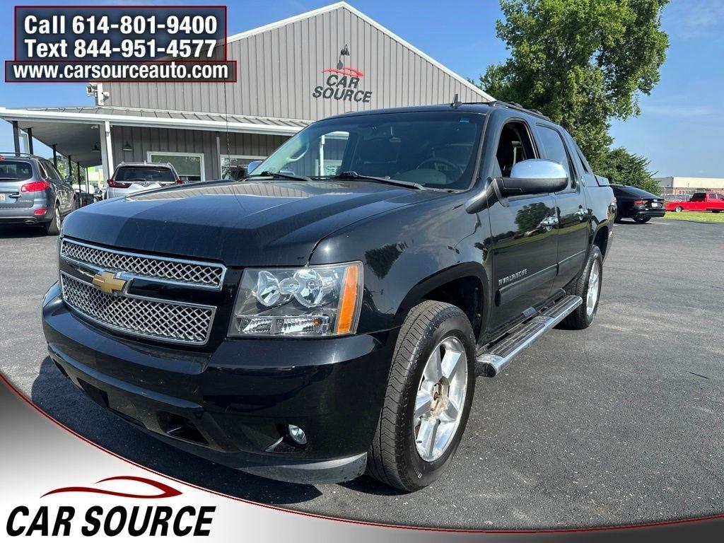 2013 Chevrolet Avalanche LS