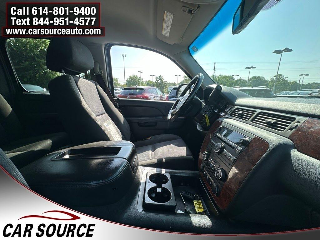 Chevrolet Avalanche  2013