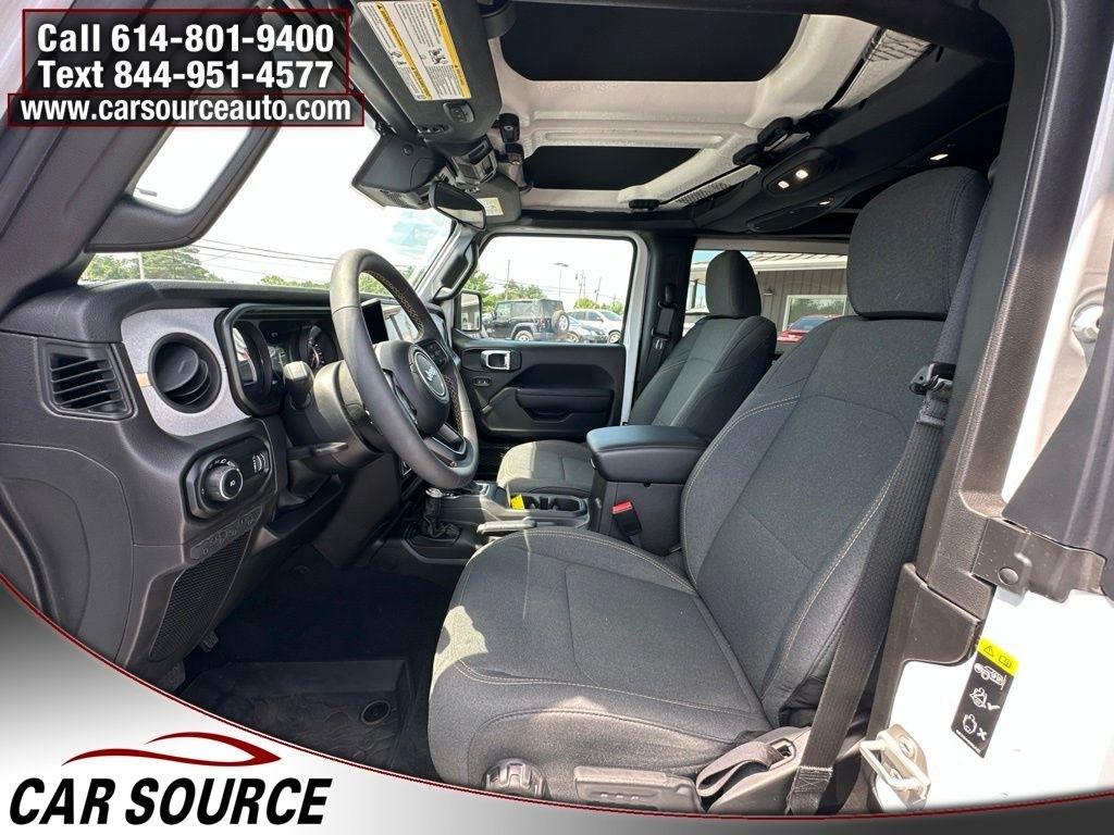 Jeep Wrangler  2024