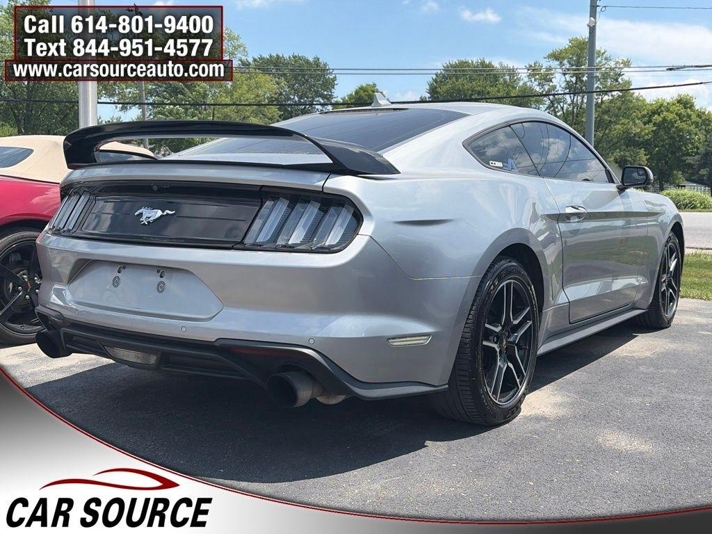 Ford Mustang  2020