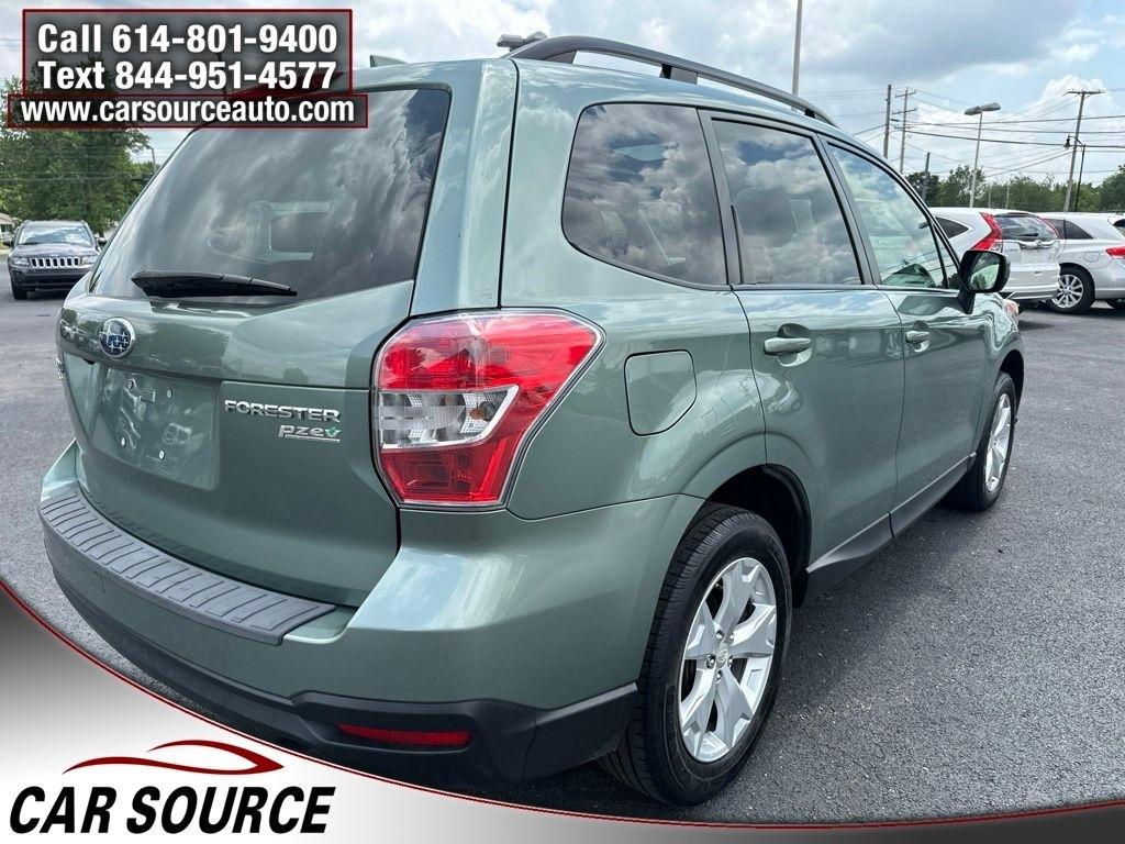 Subaru Forester  2016