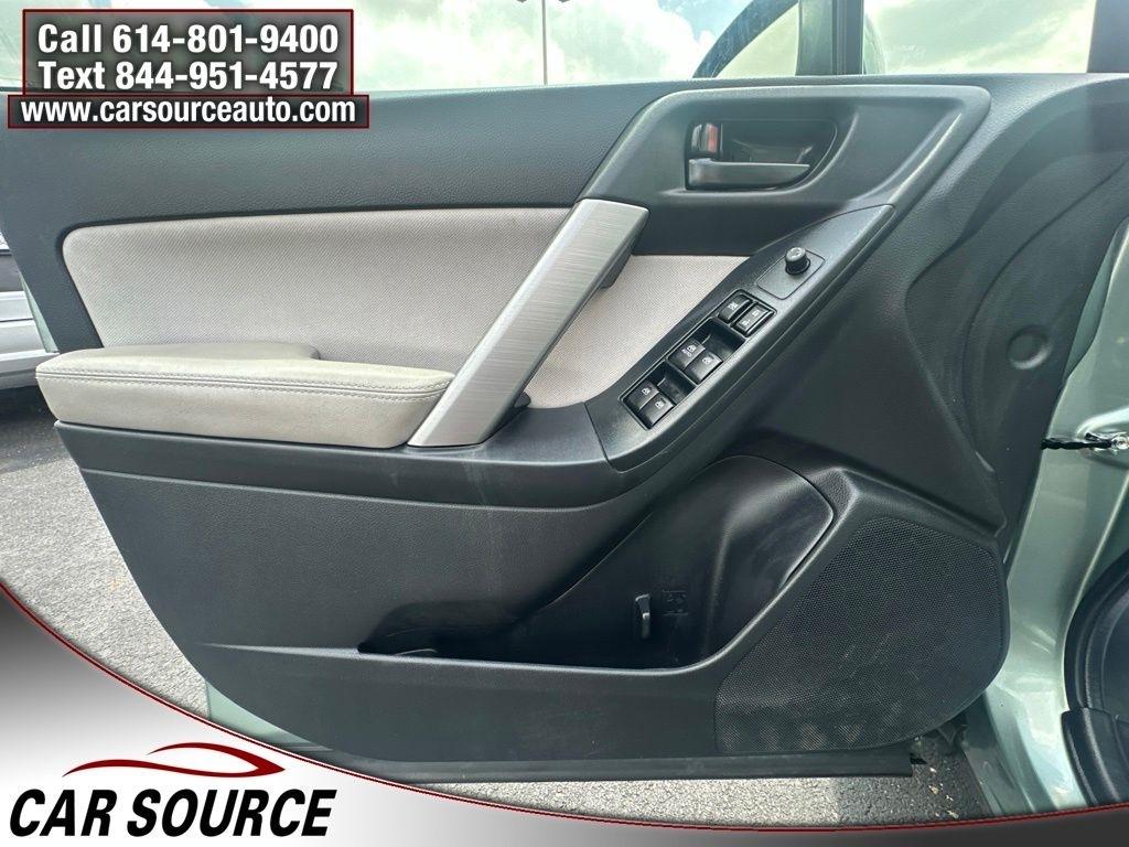 Subaru Forester  2016