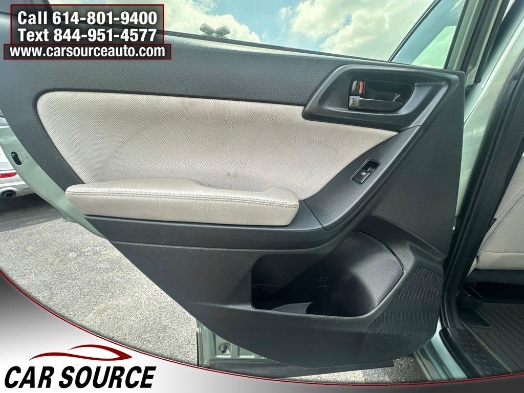 Subaru Forester  2016
