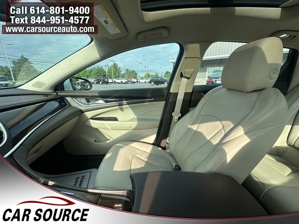 Buick LaCrosse  2017