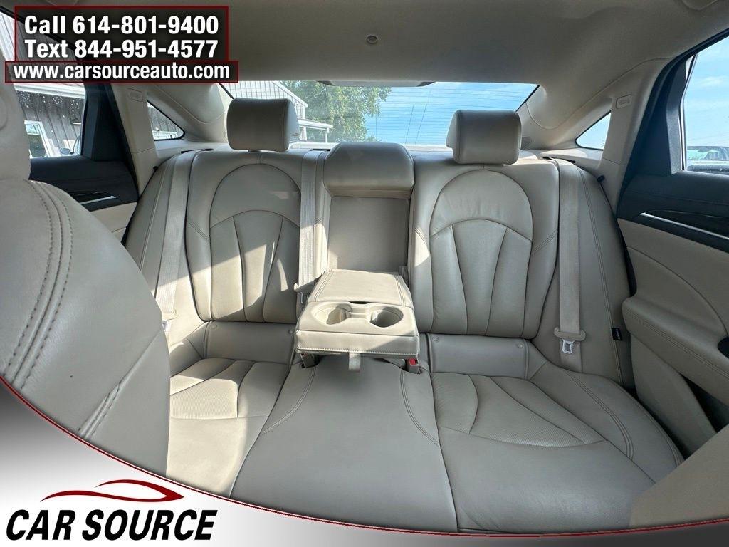 Buick LaCrosse  2017