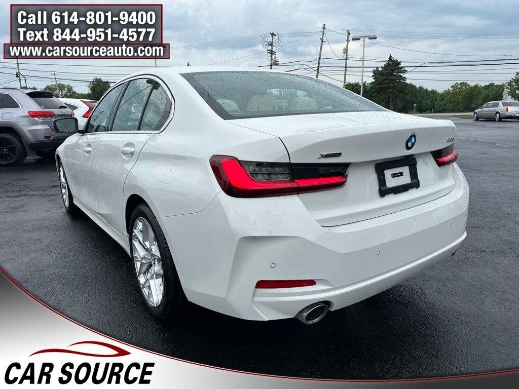 BMW 3 Series  2026