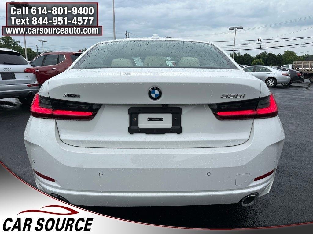 BMW 3 Series  2026