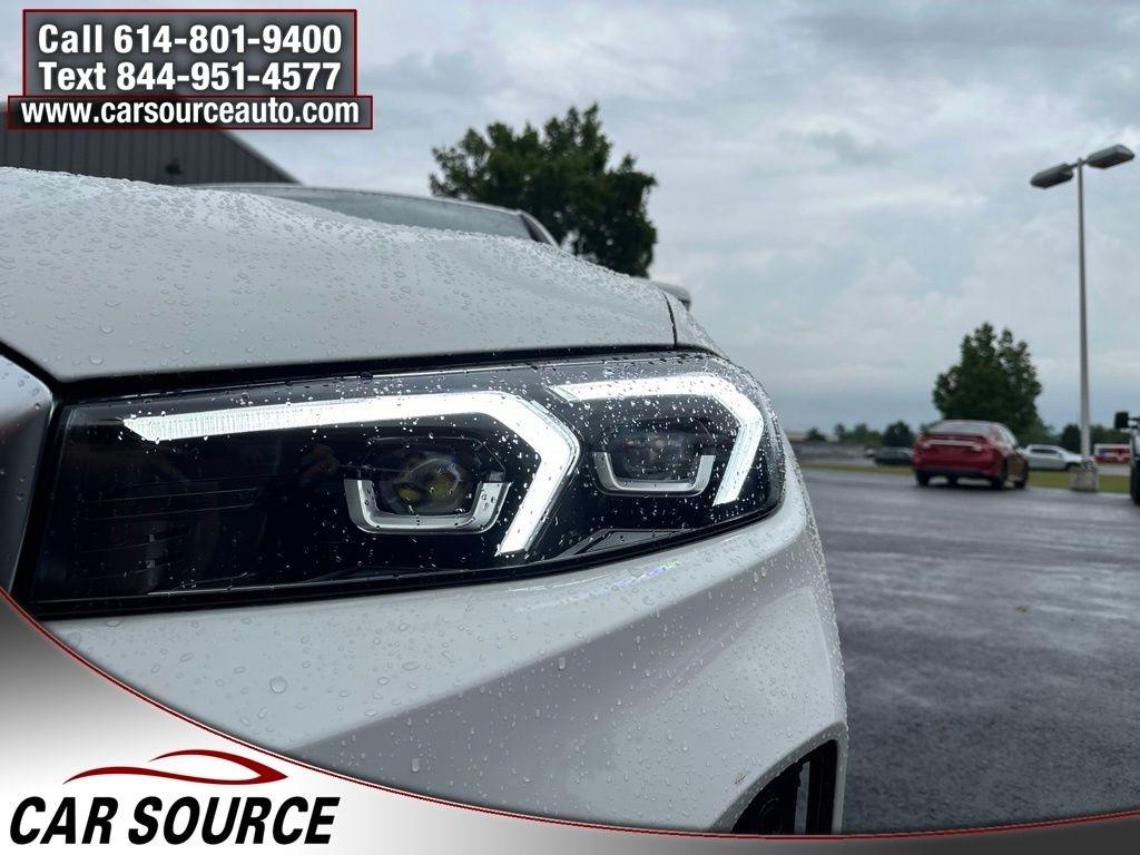 BMW 3 Series  2026
