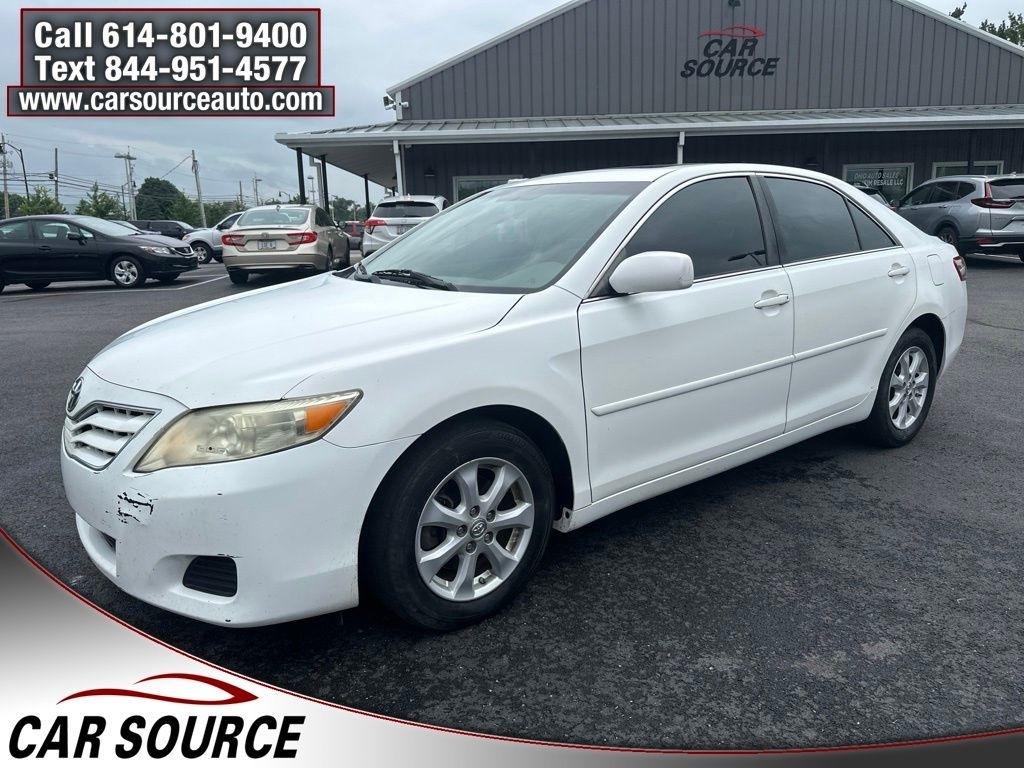 Toyota Camry  2011