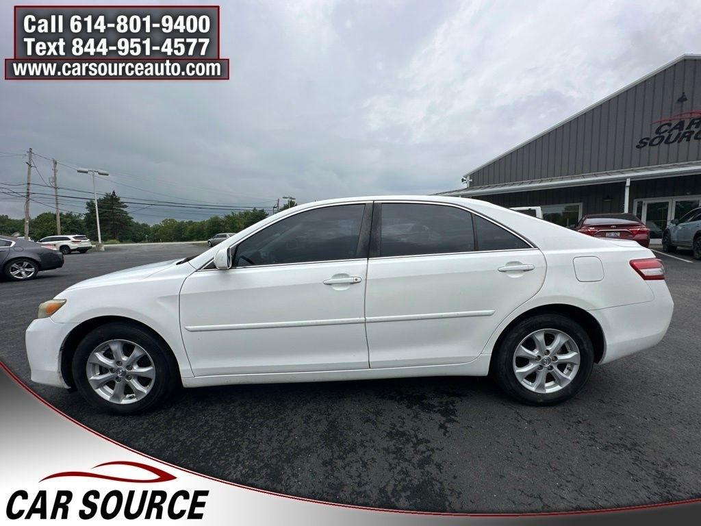 Toyota Camry  2011