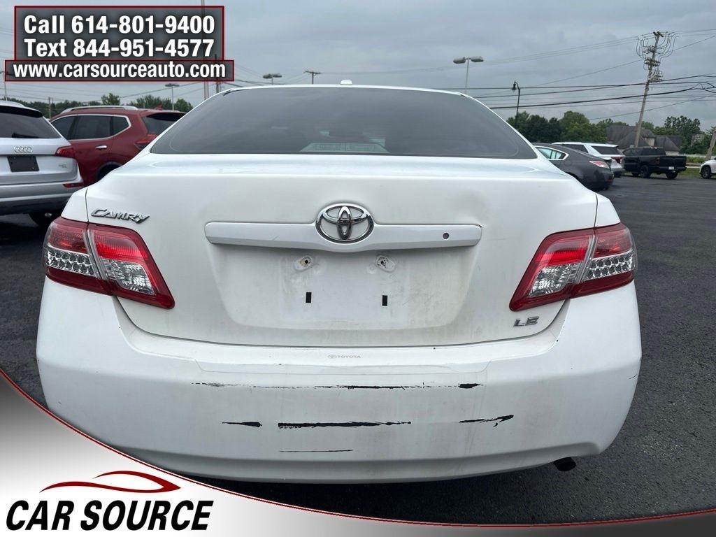 Toyota Camry  2011