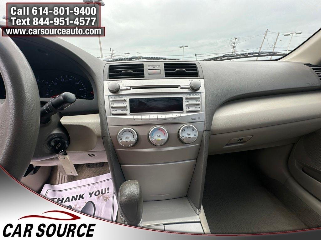 Toyota Camry  2011