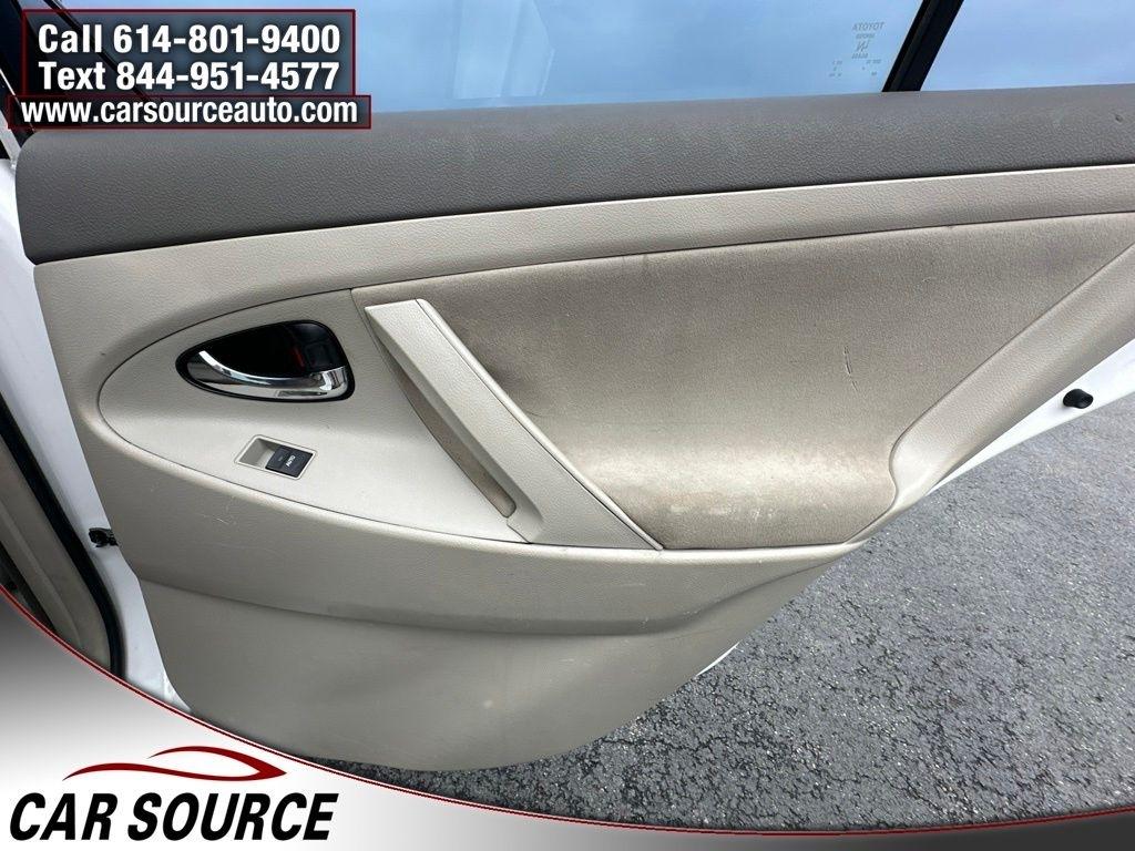 Toyota Camry  2011