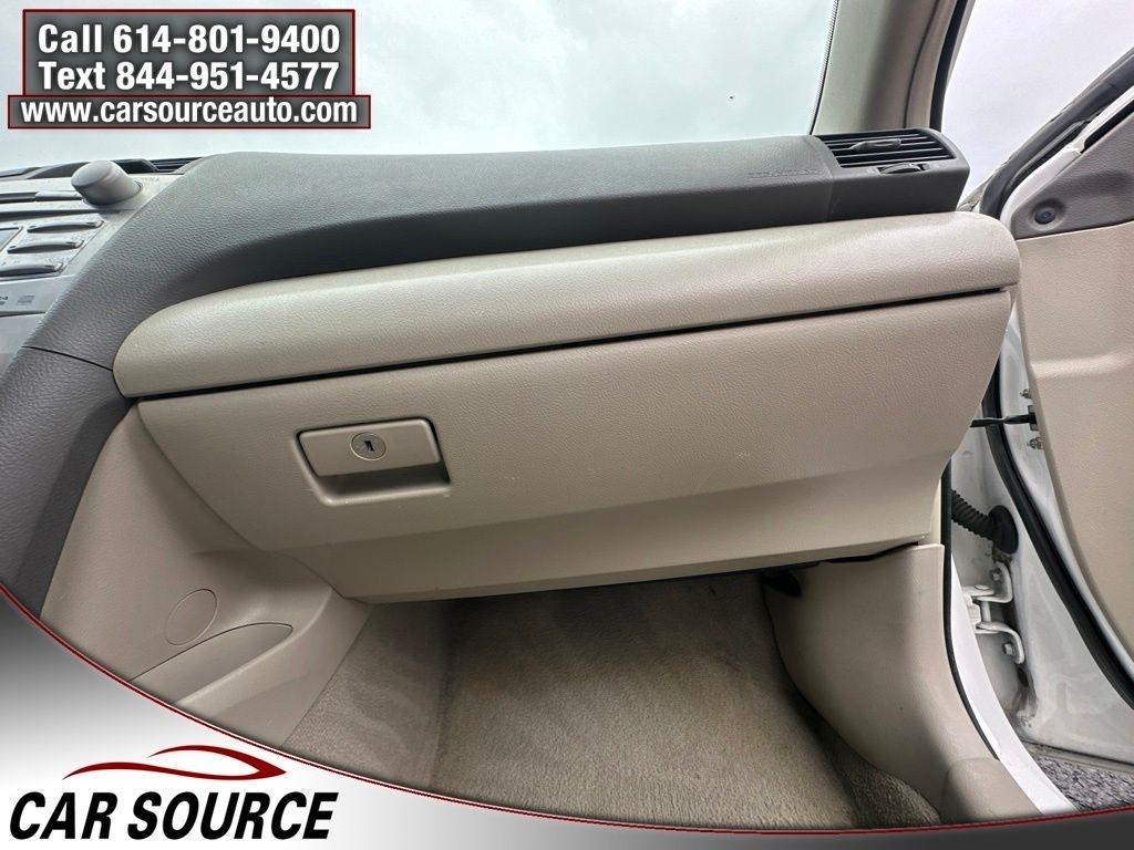 Toyota Camry  2011