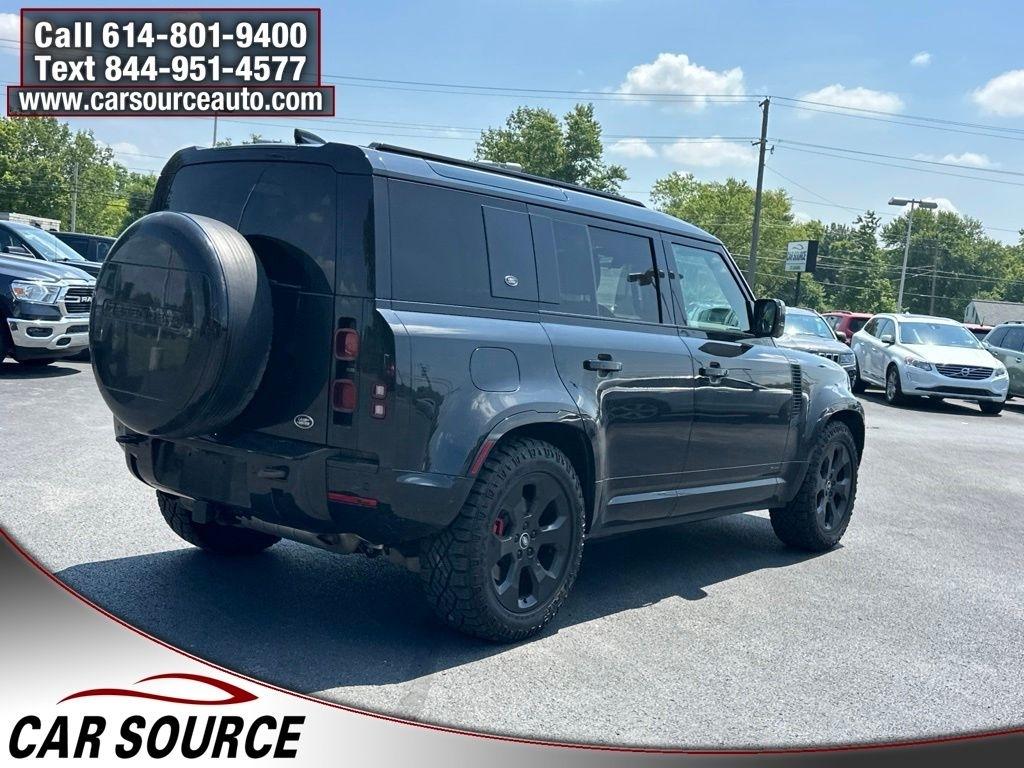Land Rover Defender  2021
