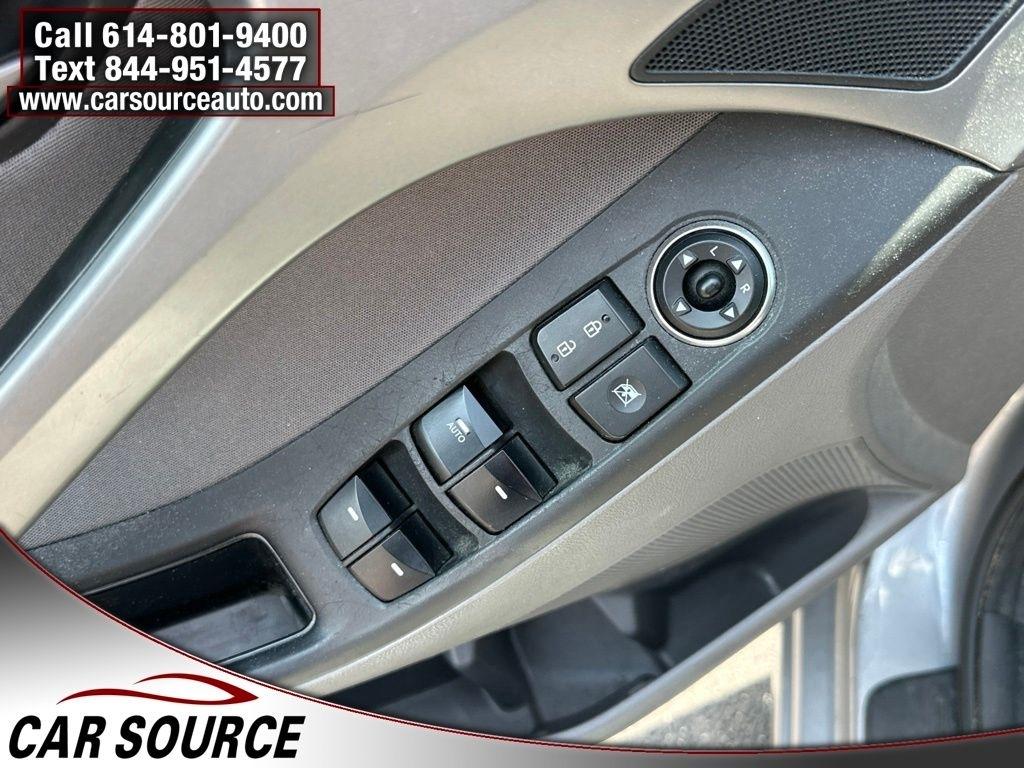Hyundai Elantra  2016