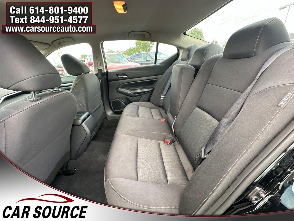Nissan Altima  2022