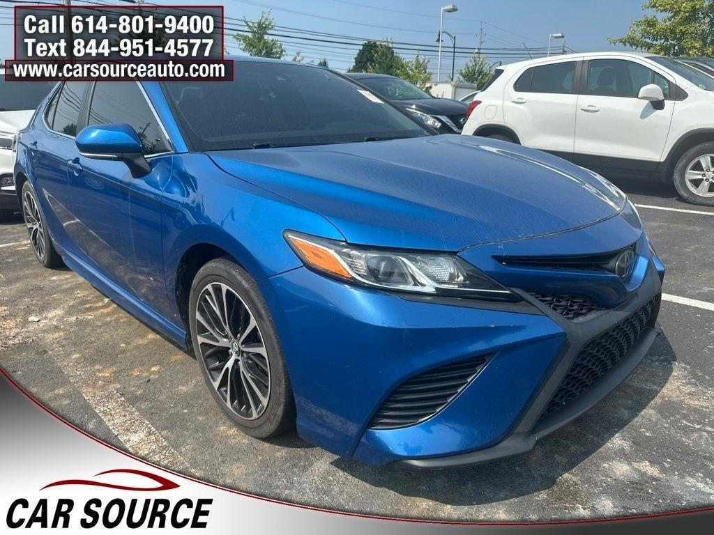 2018 Toyota Camry SE
