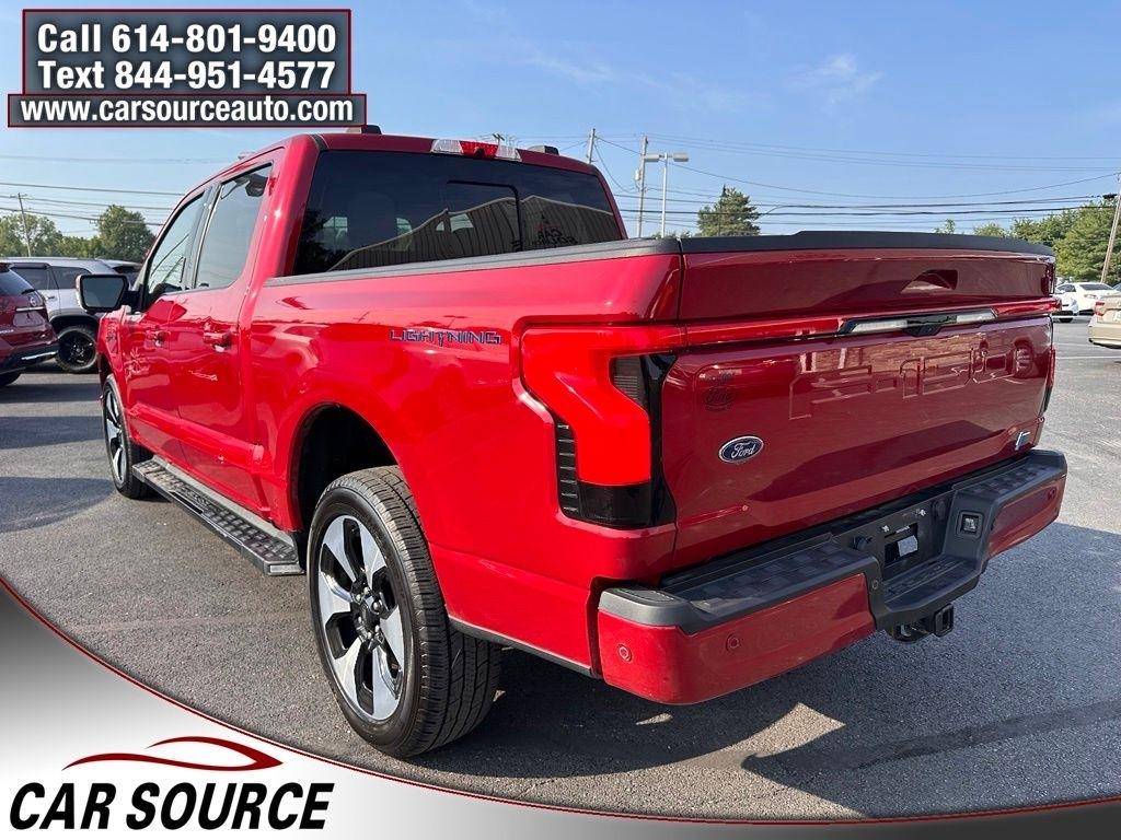 Ford F-150 Lightning  2022