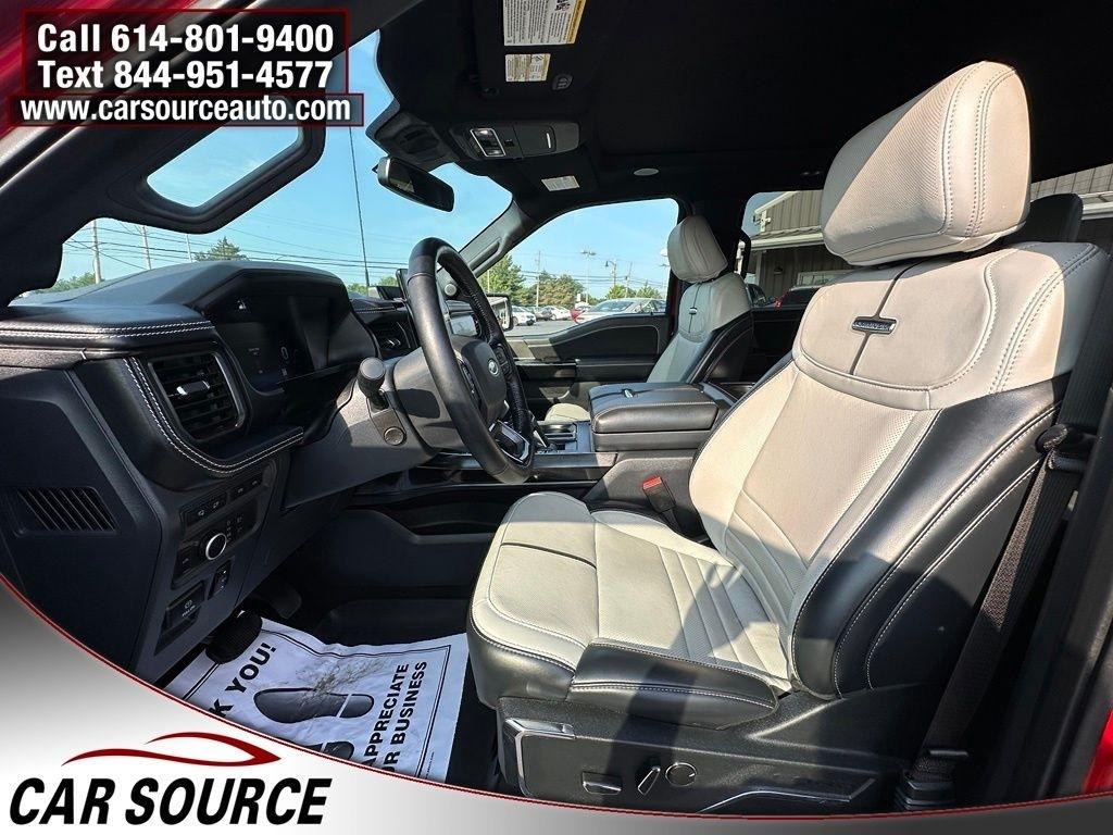Ford F-150 Lightning  2022