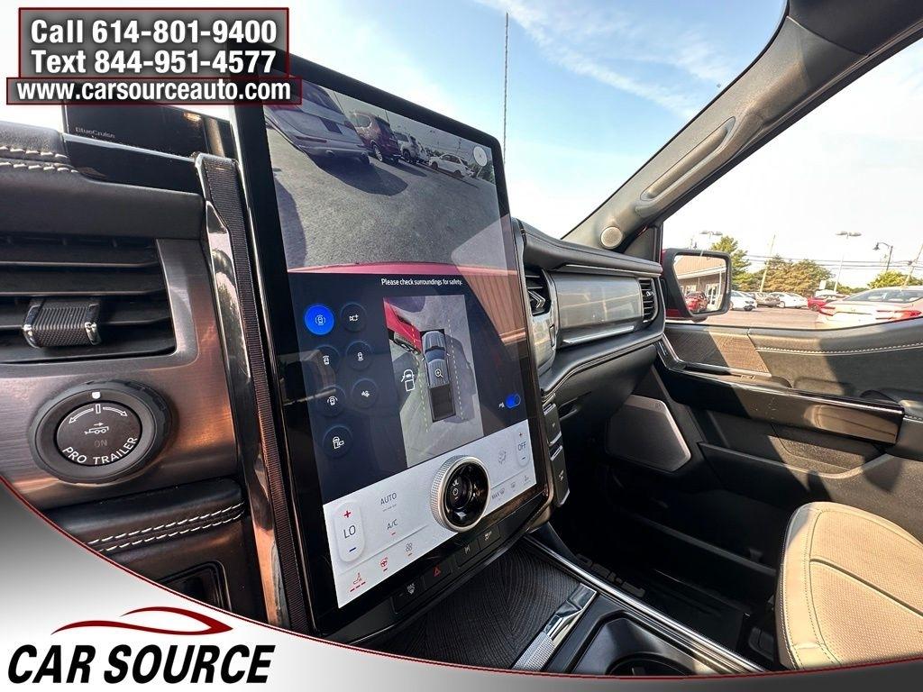 Ford F-150 Lightning  2022