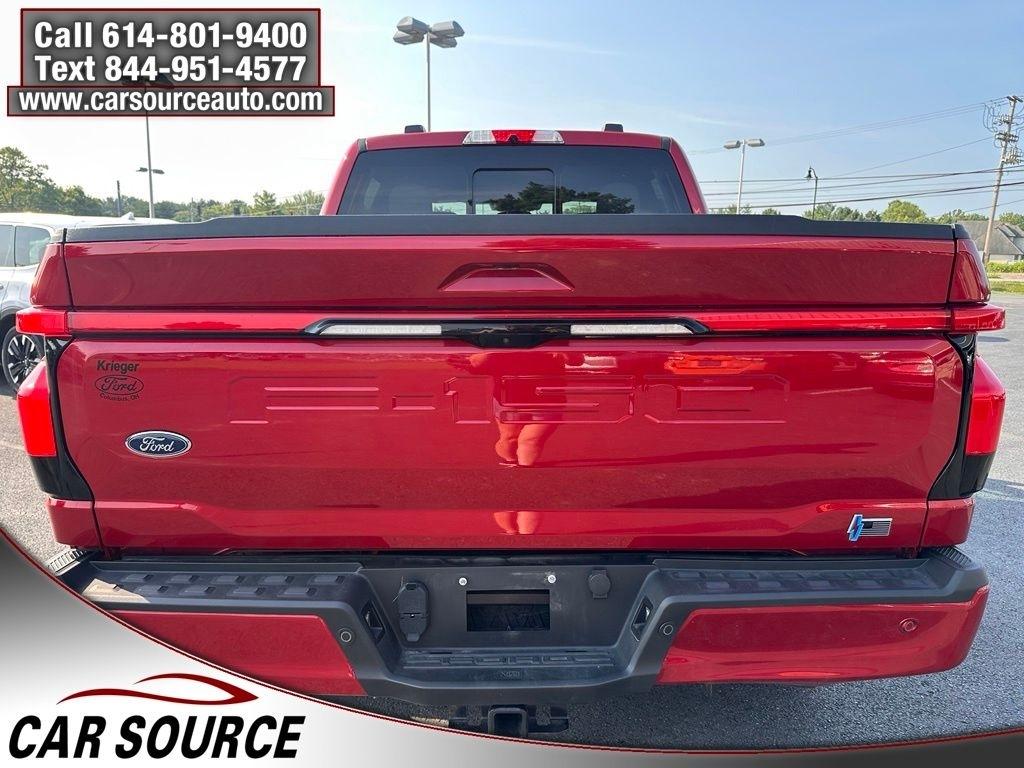 Ford F-150 Lightning  2022