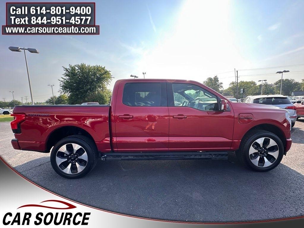 Ford F-150 Lightning  2022