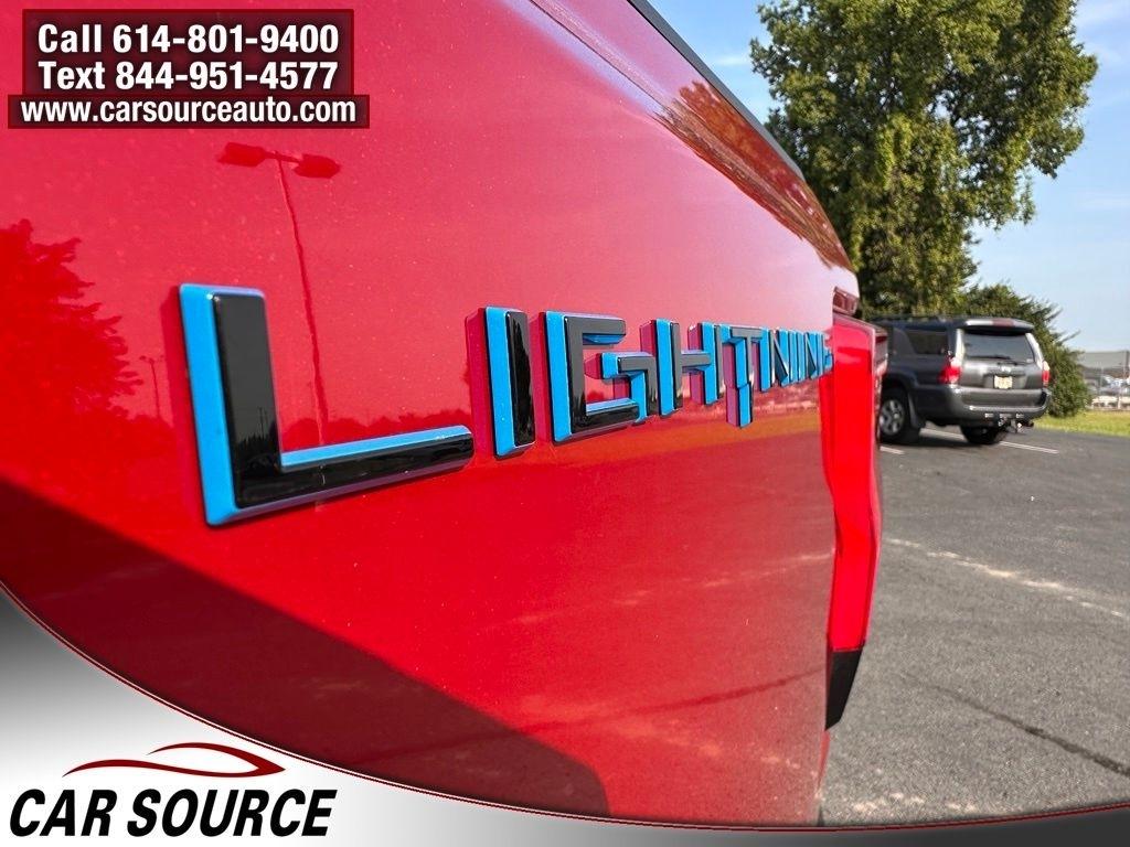 Ford F-150 Lightning  2022
