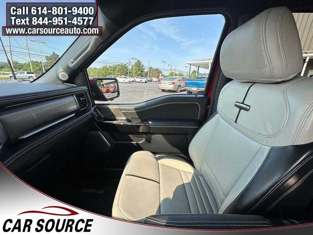 Ford F-150 Lightning  2022
