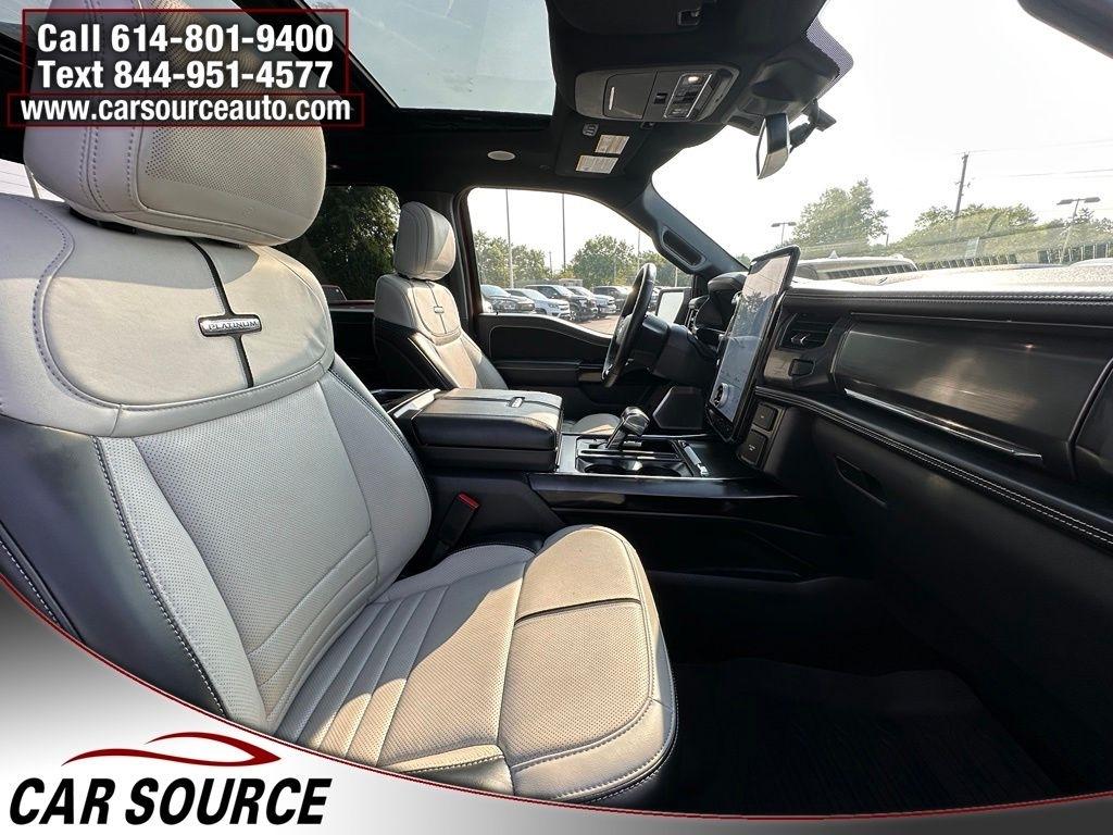 Ford F-150 Lightning  2022