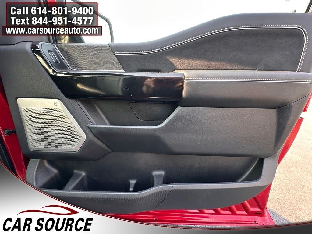Ford F-150 Lightning  2022