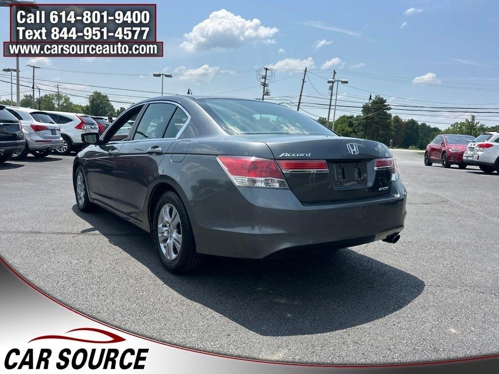 Honda Accord Sdn  2011