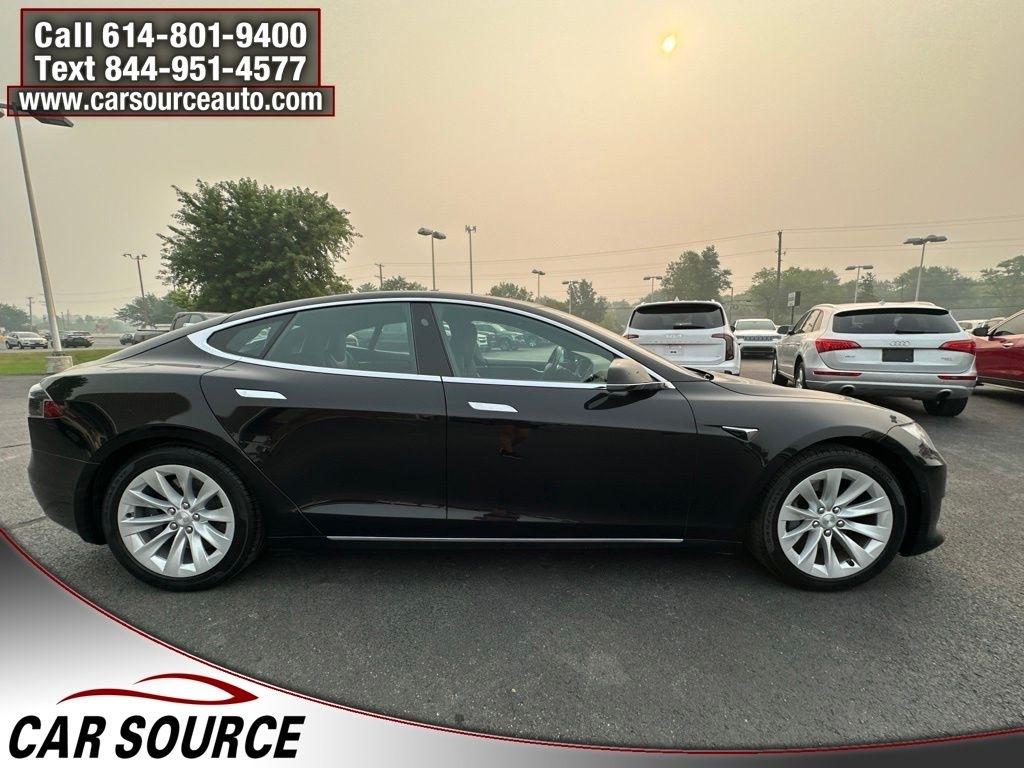 Tesla Model S  2018