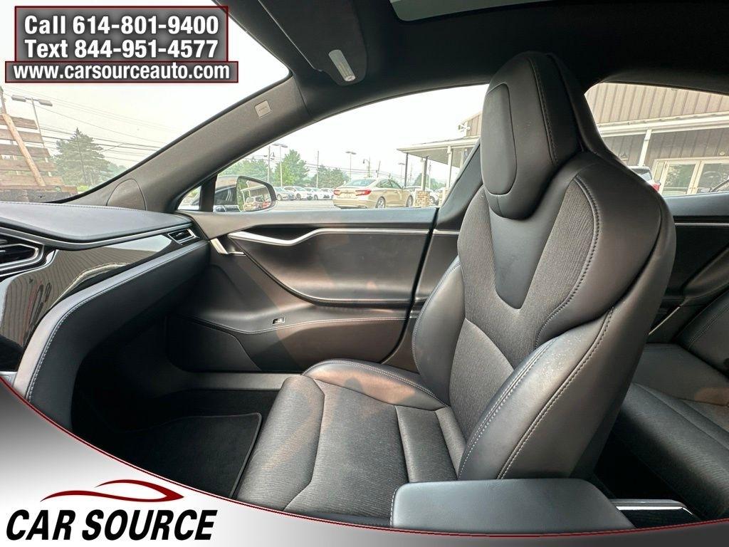 Tesla Model S  2018