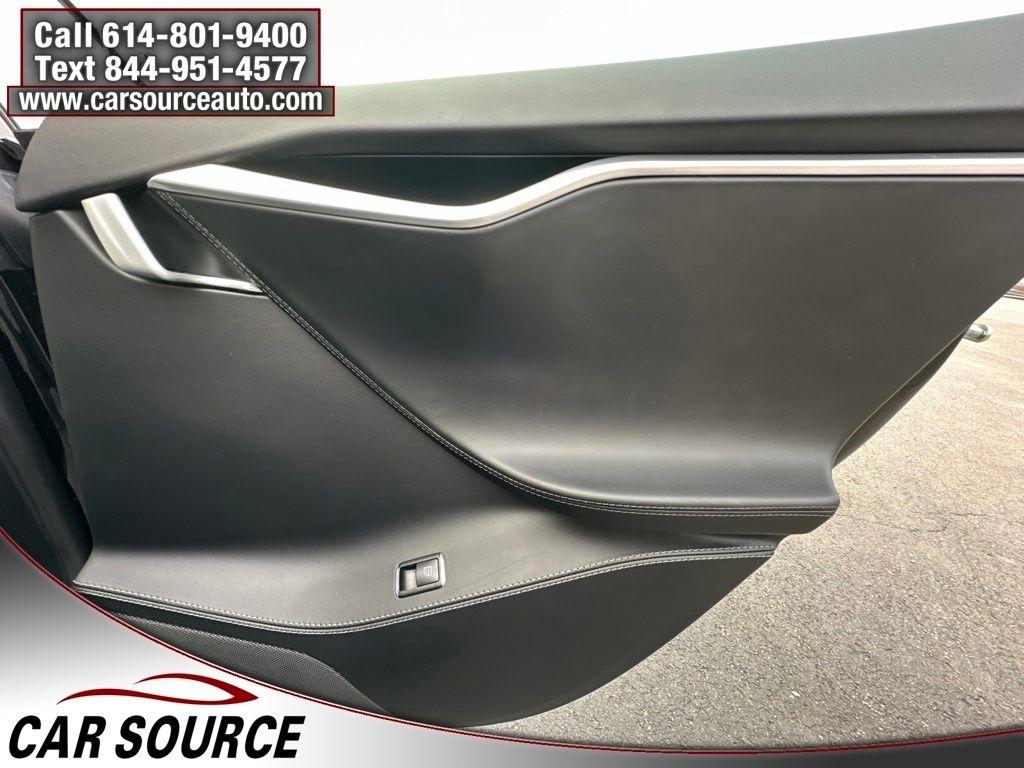Tesla Model S  2018