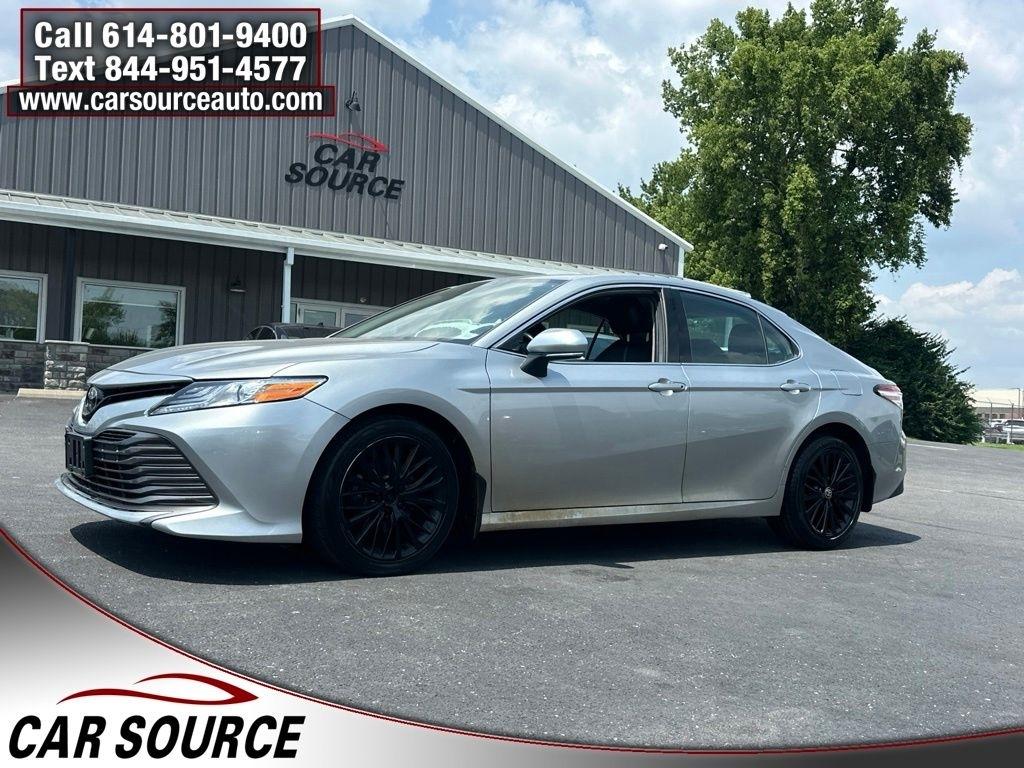 Toyota Camry  2020